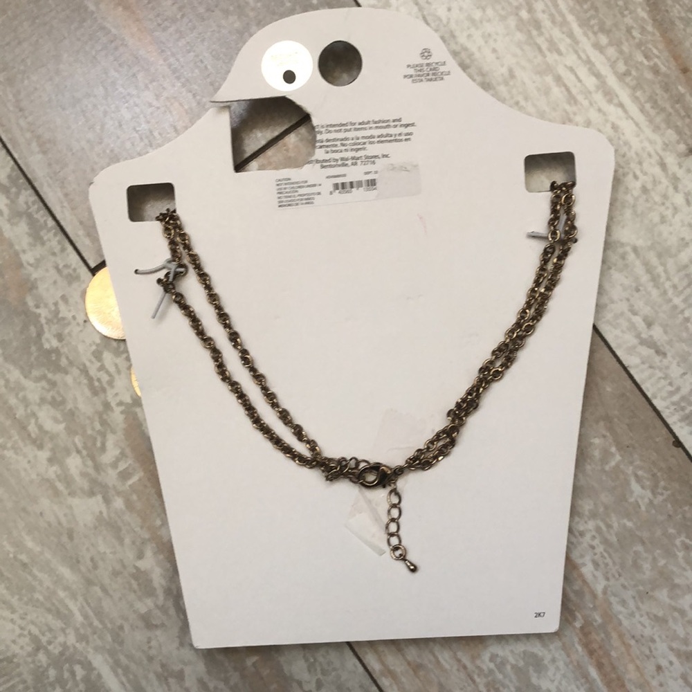 Necklace - Picture 2 of 5